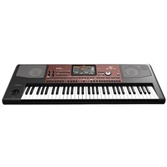 Korg Pa700