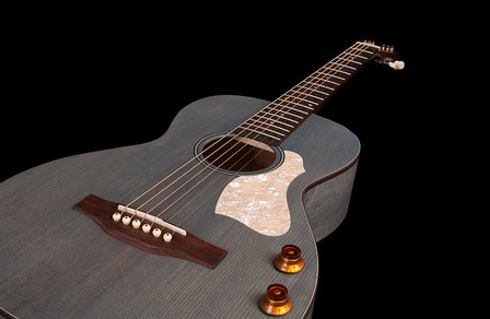 Art &amp; Lutherie Roadhouse Q-Discrete parlour gitaar Denim Blue SG