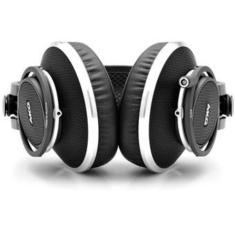 AKG K812