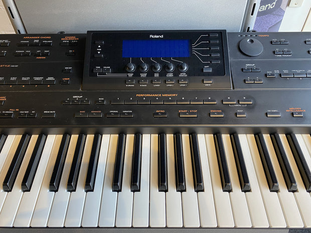 Roland G-800 Workstation Arranger Keyboard Occasion