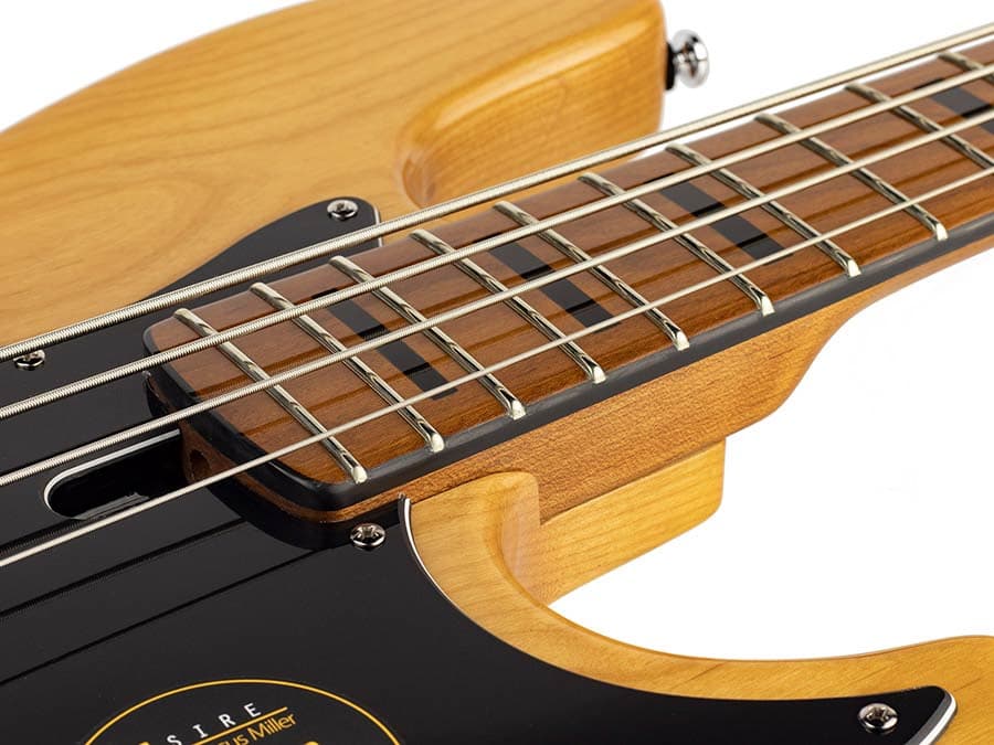 V5 A4/NT V Series Marcus Miller basgitaar — Sire