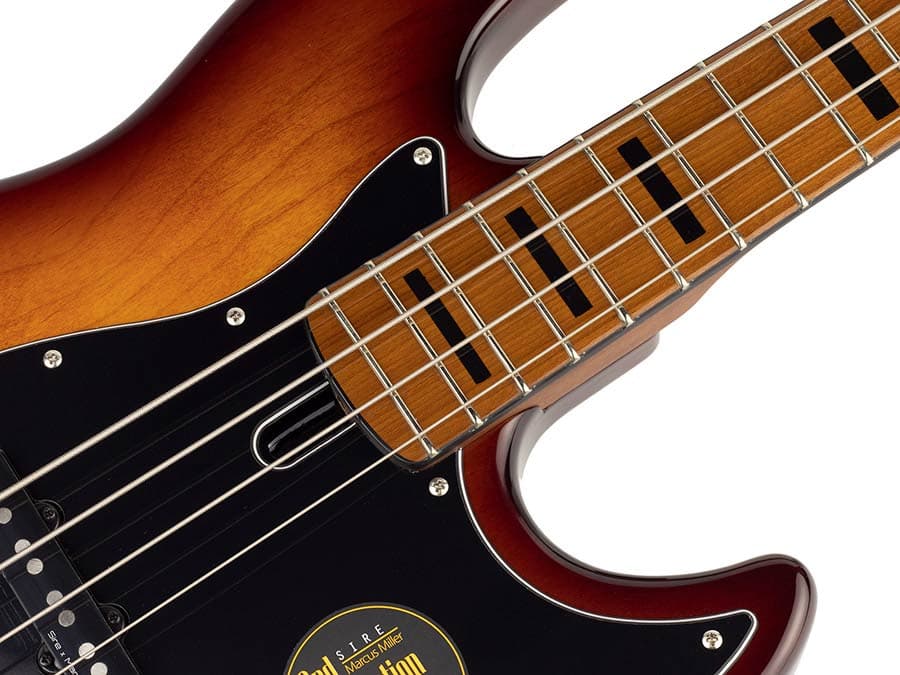 V5 A4/TS V Series Marcus Miller basgitaar — Sire