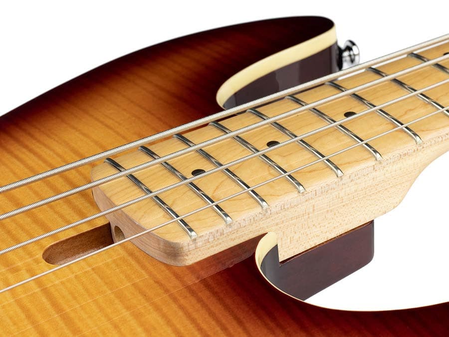 U5 A4/TS U Series Marcus Miller basgitaar short scale — Sire