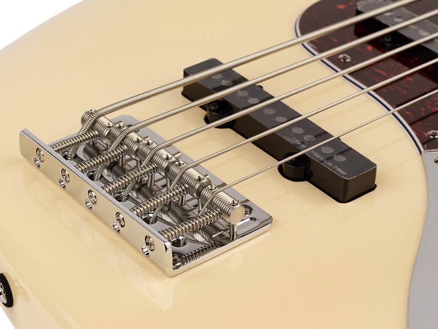 V5 A5/VWH V Series Marcus Miller basgitaar — Sire