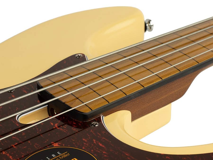 V5 A4F/VWH V Series Marcus Miller basgitaar — Sire