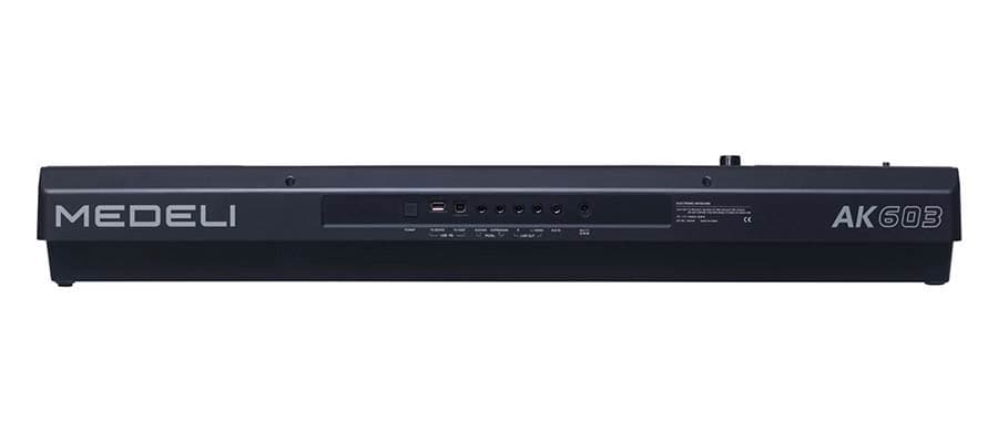 AK603 Arranger Pro Series digitaal workstation — Medeli