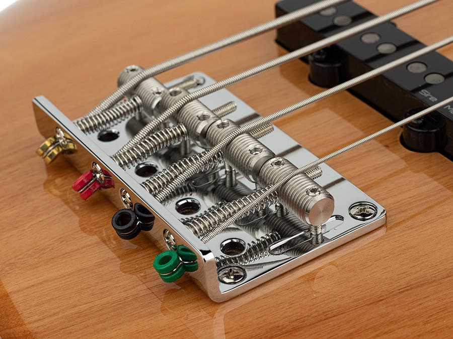 V5R A4/NT V Series Marcus Miller basgitaar — Sire