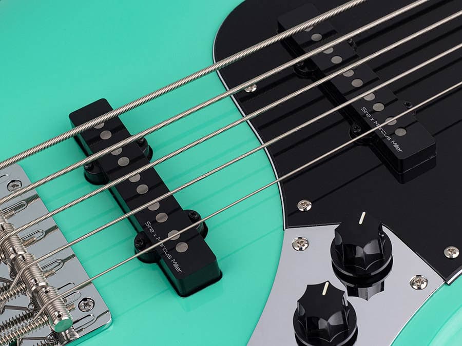 V5R A5/MLG V Series Marcus Miller basgitaar — Sire