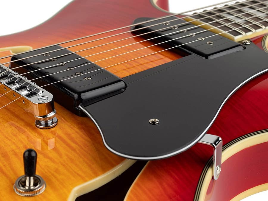 H7V/CS H Series Larry Carlton — Sire
