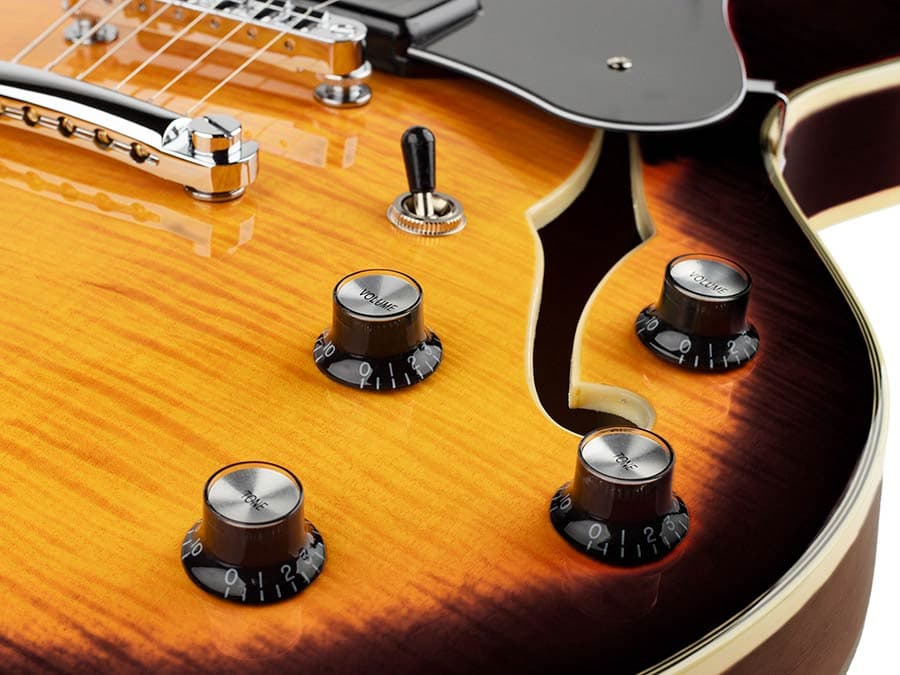 H7V/VS H Series Larry Carlton — Sire