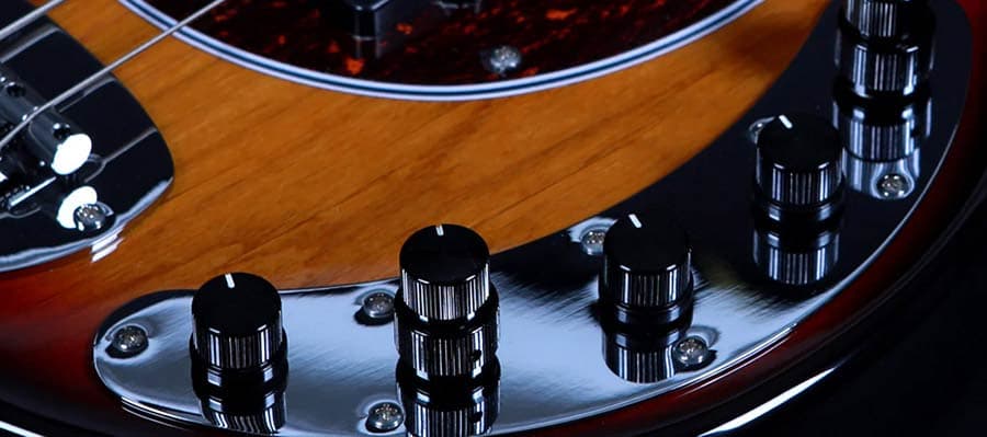 Z7 4/3TS Z Series Marcus Miller basgitaar — Sire