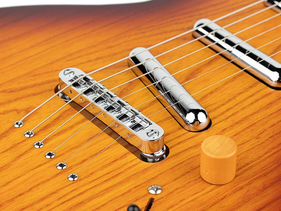 I5L/TSS I Series Larry Carlton — Sire