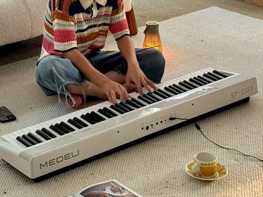 SP-C120/WH Performer Series digitale stage piano — Medeli