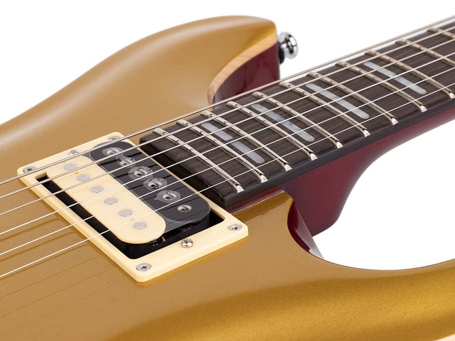 Q7/MGO Q Series Larry Carlton — Sire