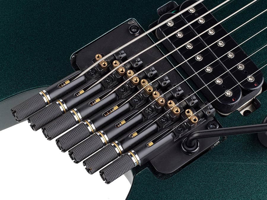 X6H7/MGR X Series Larry Carlton — Sire