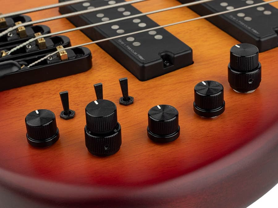 M6H 4/TSS M Series Marcus Miller basgitaar — Sire