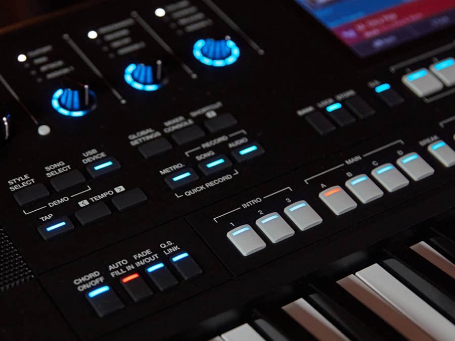 AKX10s Arranger Pro Series keyboard — Medeli