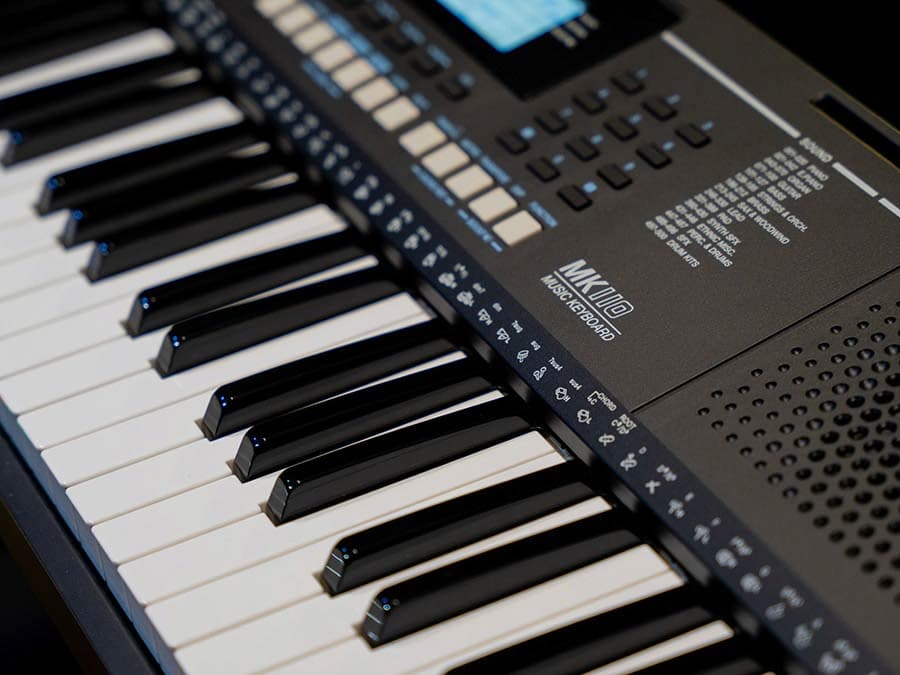 MK110 Millenium Series keyboard — Medeli