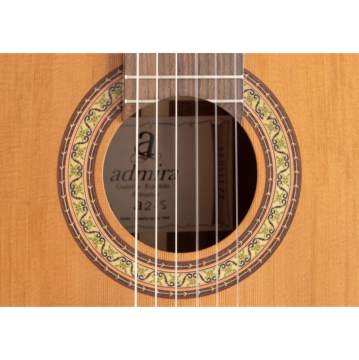 Classical Guitar A2 Satin Electric Serie Artisinal — Admira
