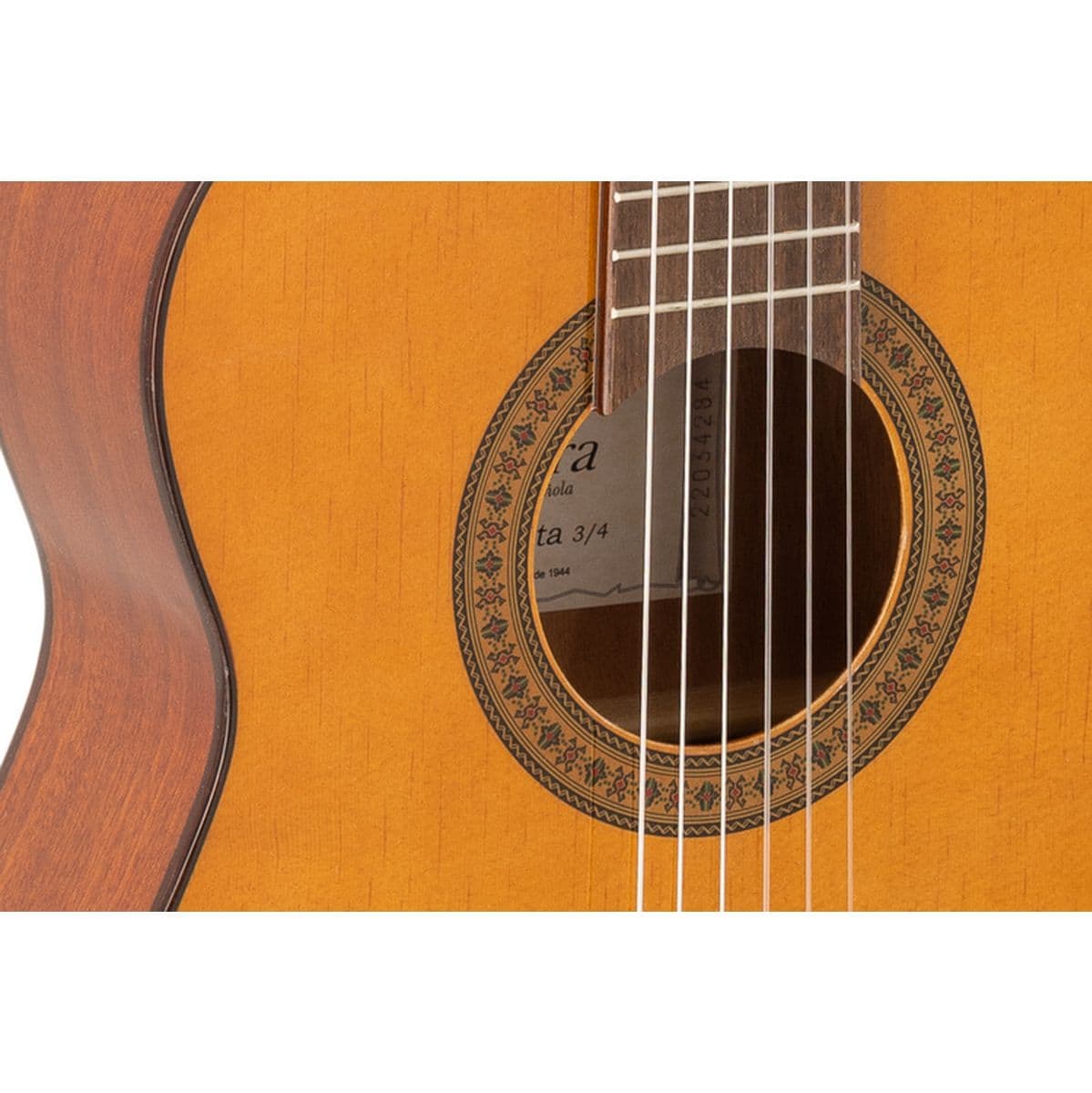 Classical Guitar Juanita 3/4 Serie Studio — Admira