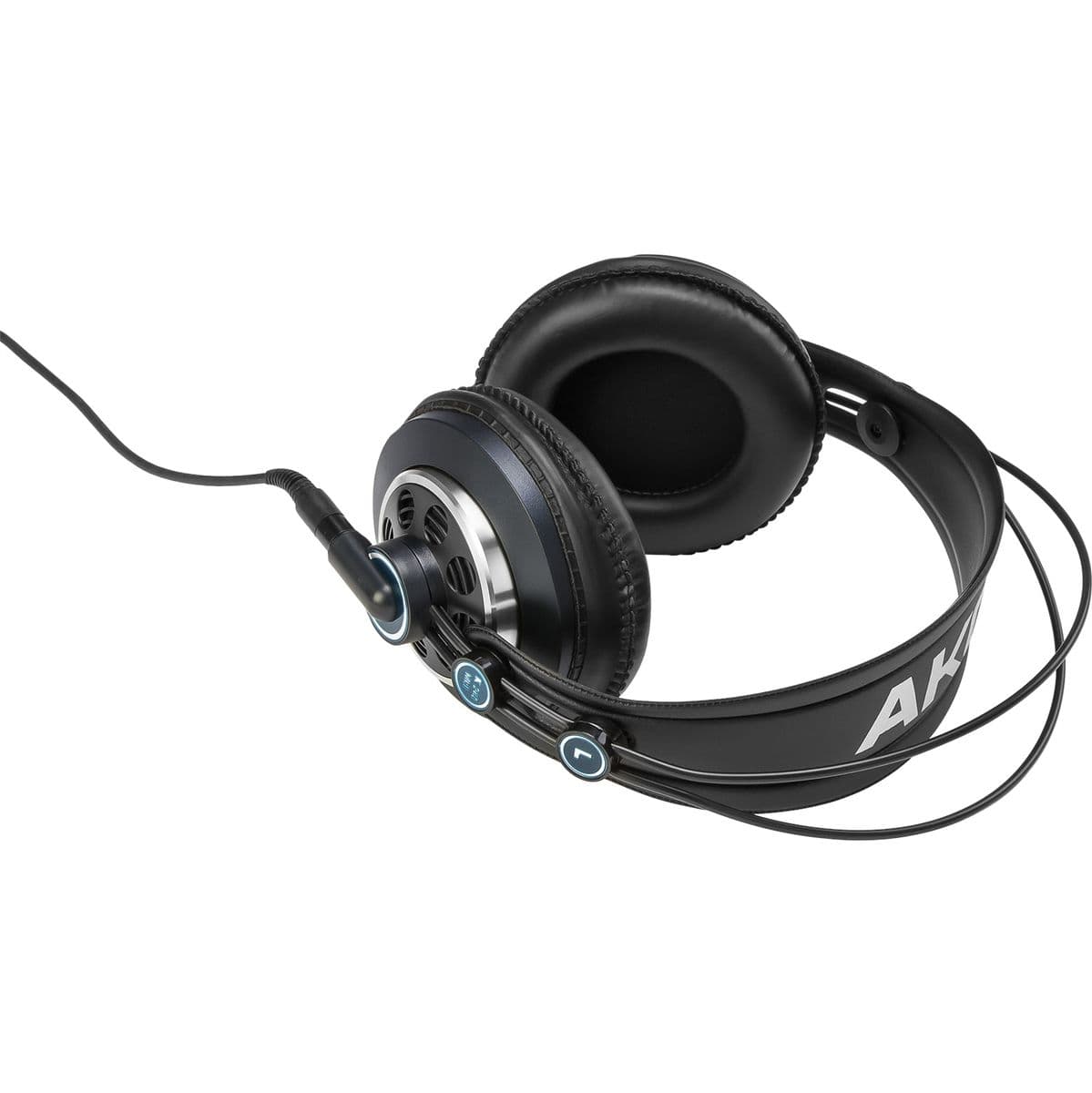 K271 MkII Closed Over-Ear Studio Headphones — AKG