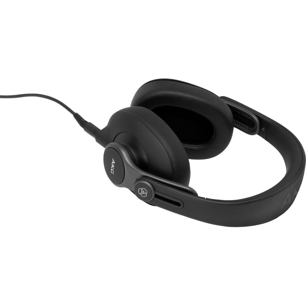 K371 Closed Over-Ear Studio Headphones — AKG