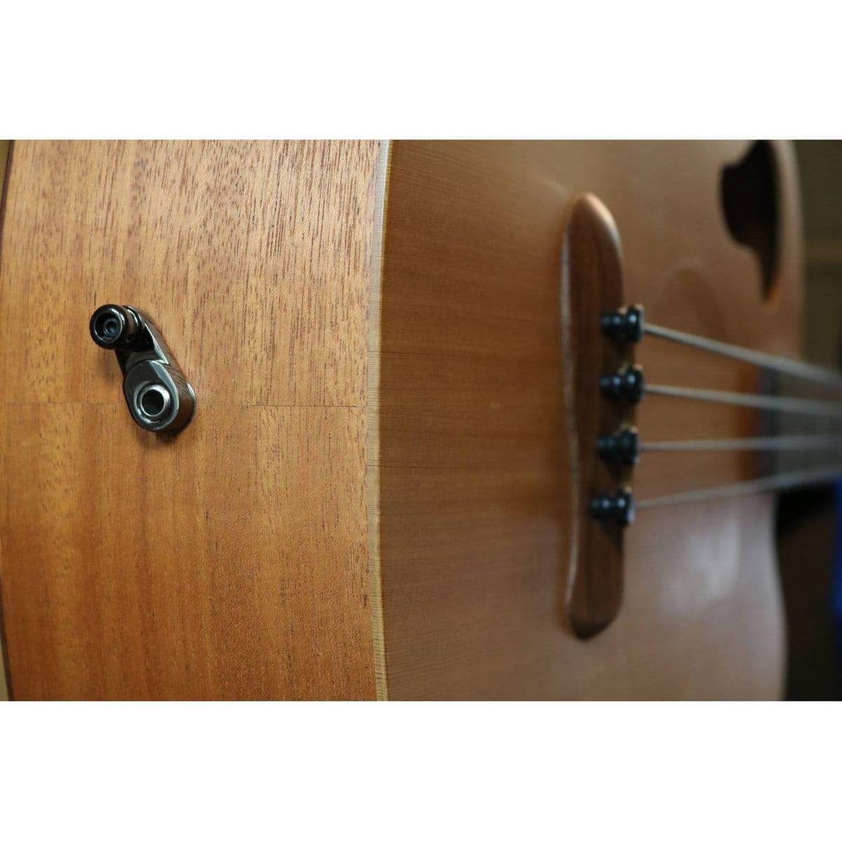 Lock Adapter For Standard Output Jacks - MN270 — MusicNomad