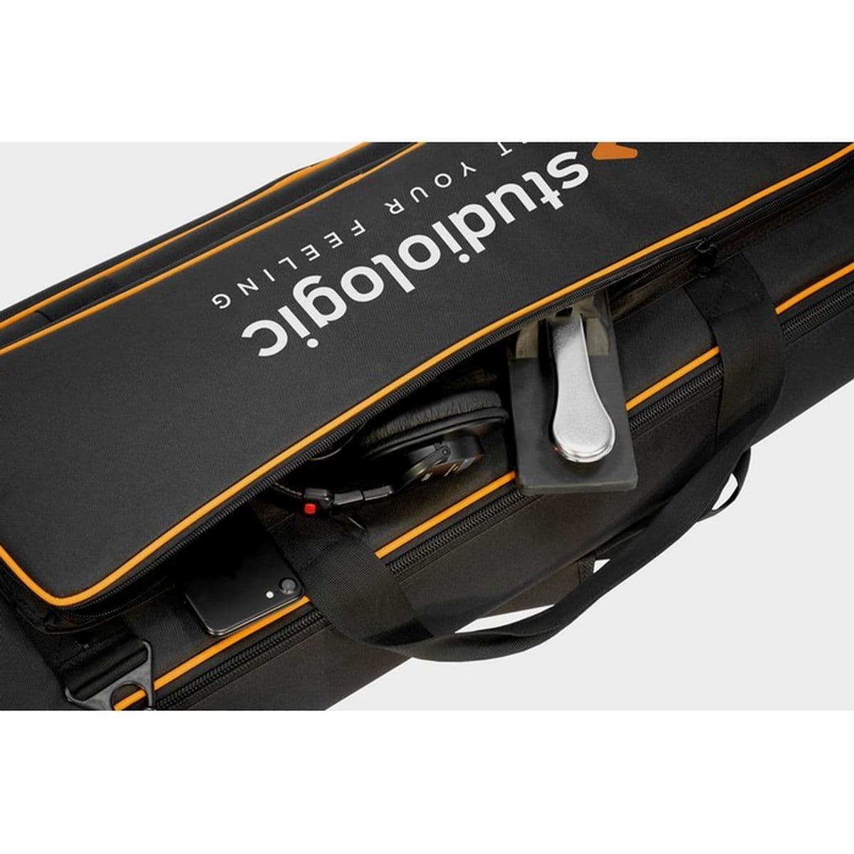 Soft Case Size C — Studiologic