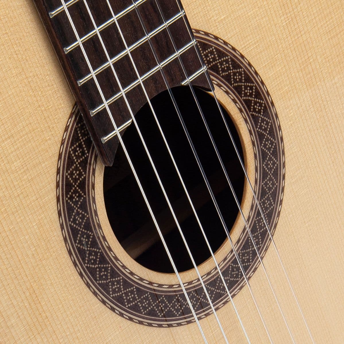Ray Burley Signature Model & Deluxe Bag — Santos Martinez