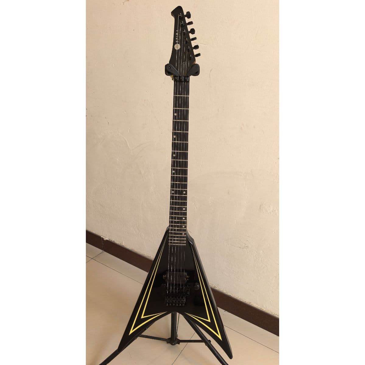 V-420 BKY — Spira Guitars