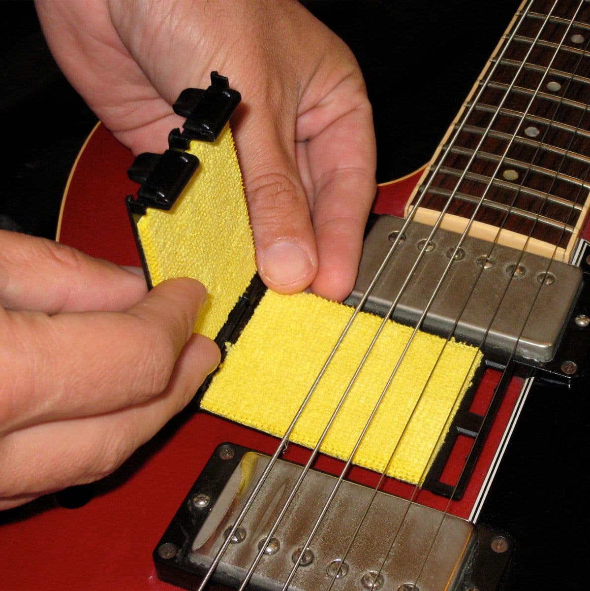 The String Cleaner - Guitar — D'Andrea