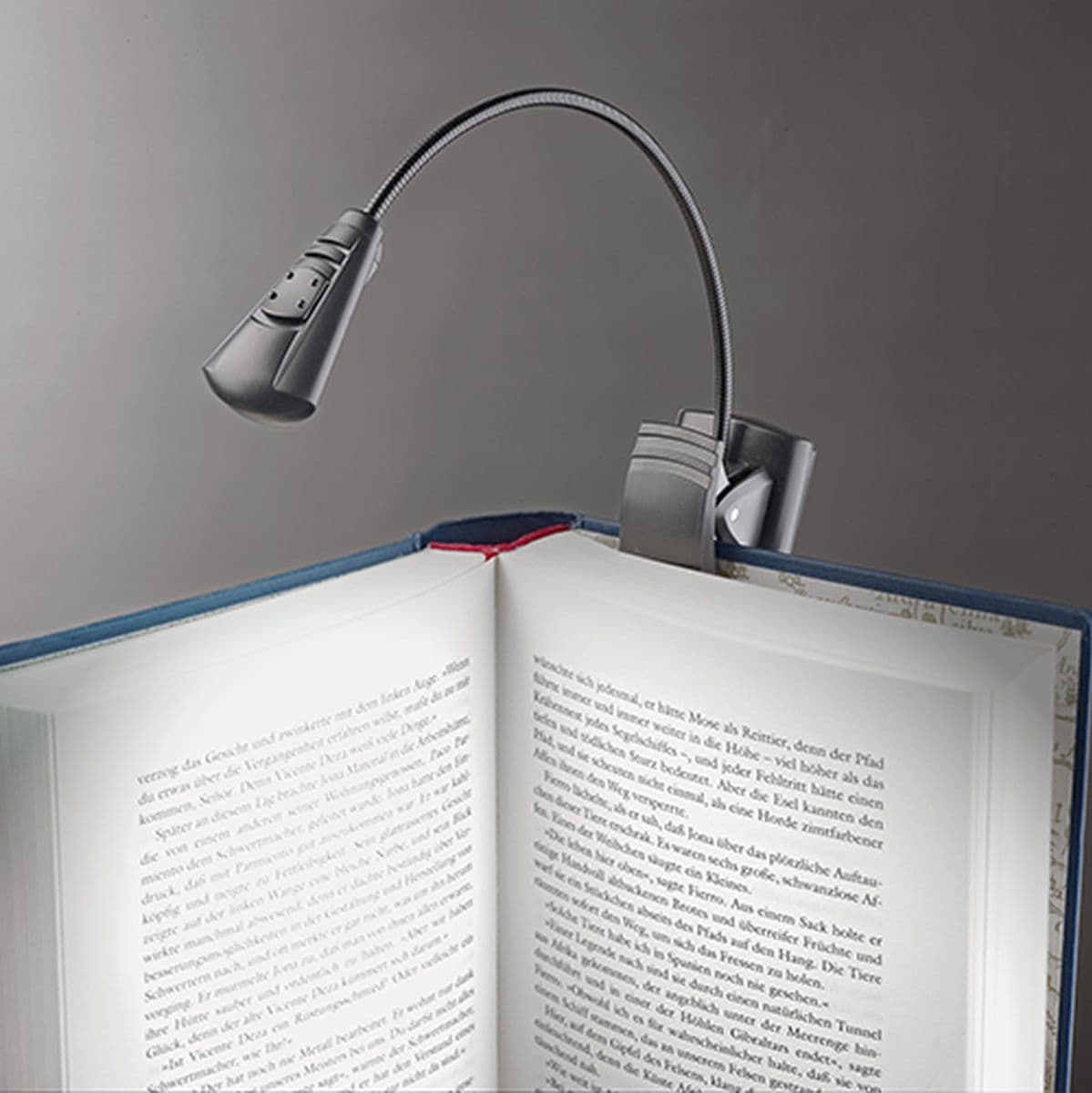 12241-000-55 Music Stand Light — König & Meyer