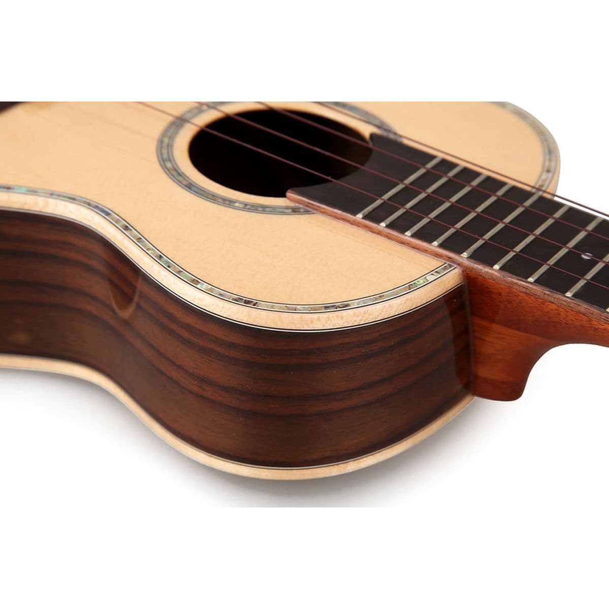 TUC 680M Ukulele Concert w/ Luxury Cover Spruce Solid Top — Tom