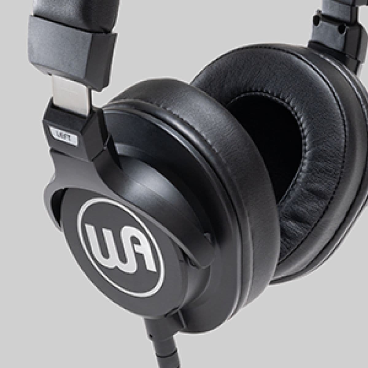 Wahrb Black Headroom Closed-Back Headphone — Warm Audio