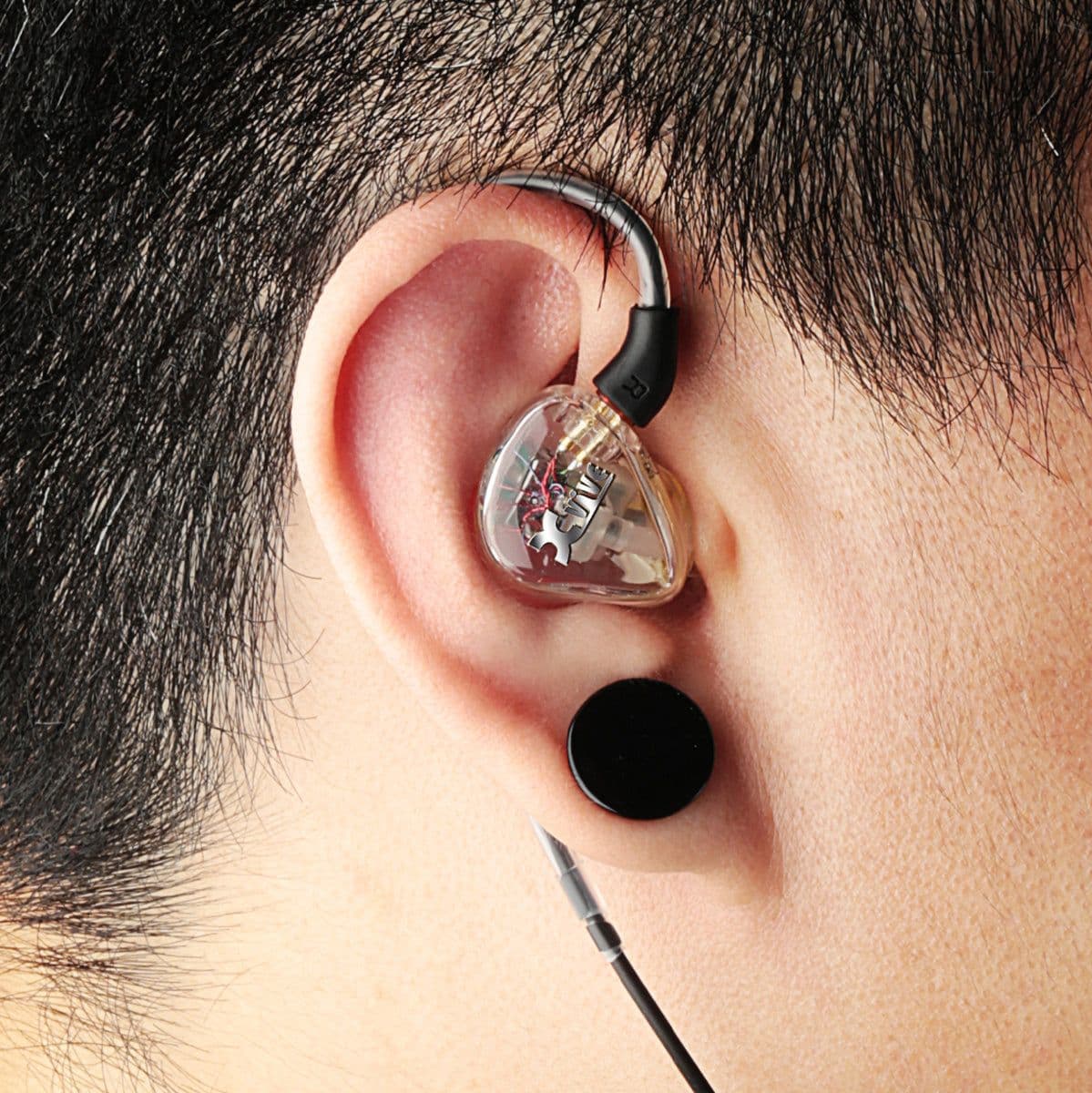T9 In Ear Monitors - Dual Balanced Drivers — Xvive